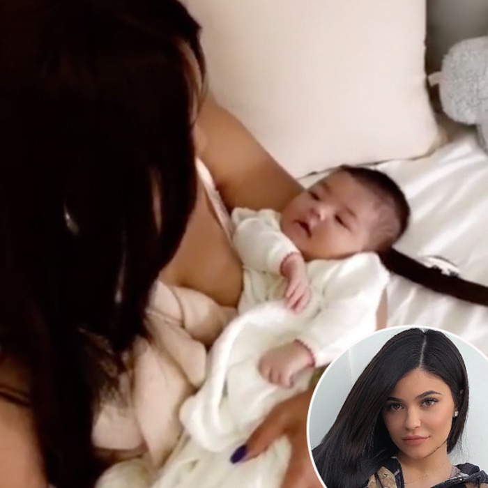 Kylie Jenners Bff Jordyn Woods Gets Snuggly With Baby Stormi In New